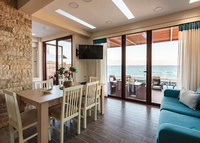 Seaside Summer Bliss - Aurora Luxury Pool Paradise * Πεταλίδι