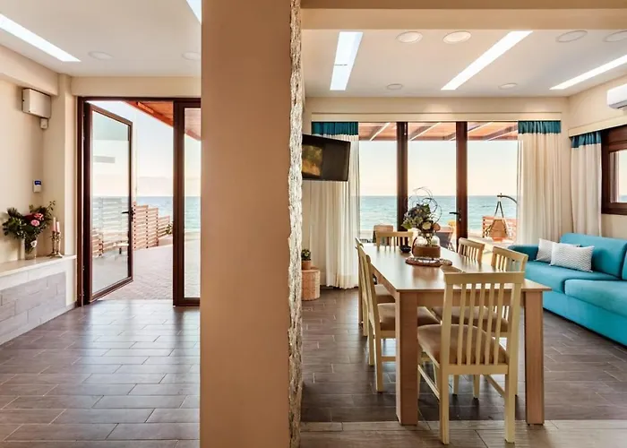 Seaside Summer Bliss - Aurora Luxury Pool Paradise Βίλα Πεταλίδι