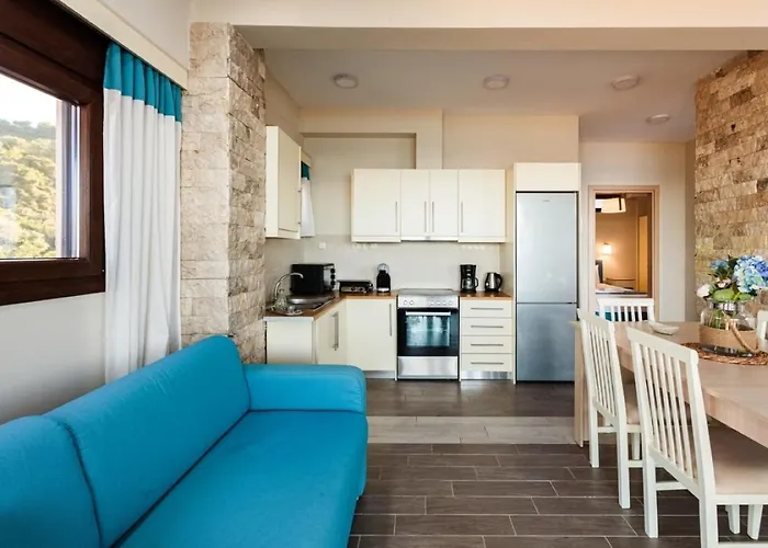 Seaside Summer Bliss - Aurora Luxury Pool Paradise Βίλα Πεταλίδι