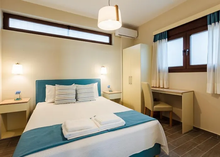 Seaside Summer Bliss - Aurora Luxury Pool Paradise *