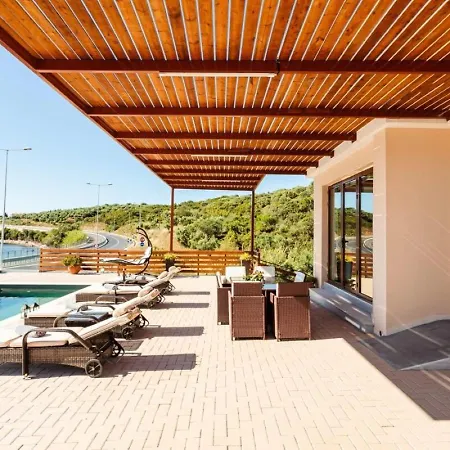 וילה Seaside Summer Bliss - Aurora Luxury Pool Paradise *