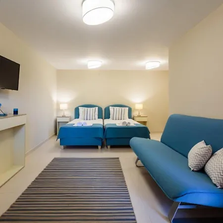 Villa Seaside Summer Bliss - Aurora Luxury Pool Paradise Petalídhion