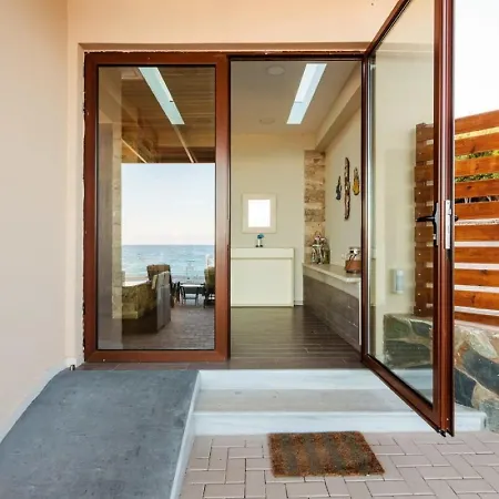 Seaside Summer Bliss - Aurora Luxury Pool Paradise *