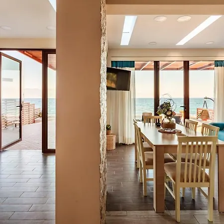 וילה Seaside Summer Bliss - Aurora Luxury Pool Paradise Petalídhion