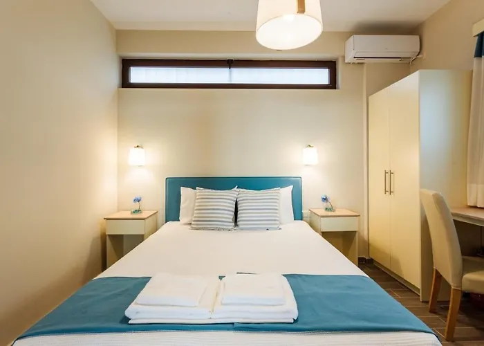 Seaside Summer Bliss - Aurora Luxury Pool Paradise 빌라 Petalídhion